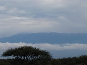 2 1 jaja we hebben hem gezien, de kilimanjaro.jpg